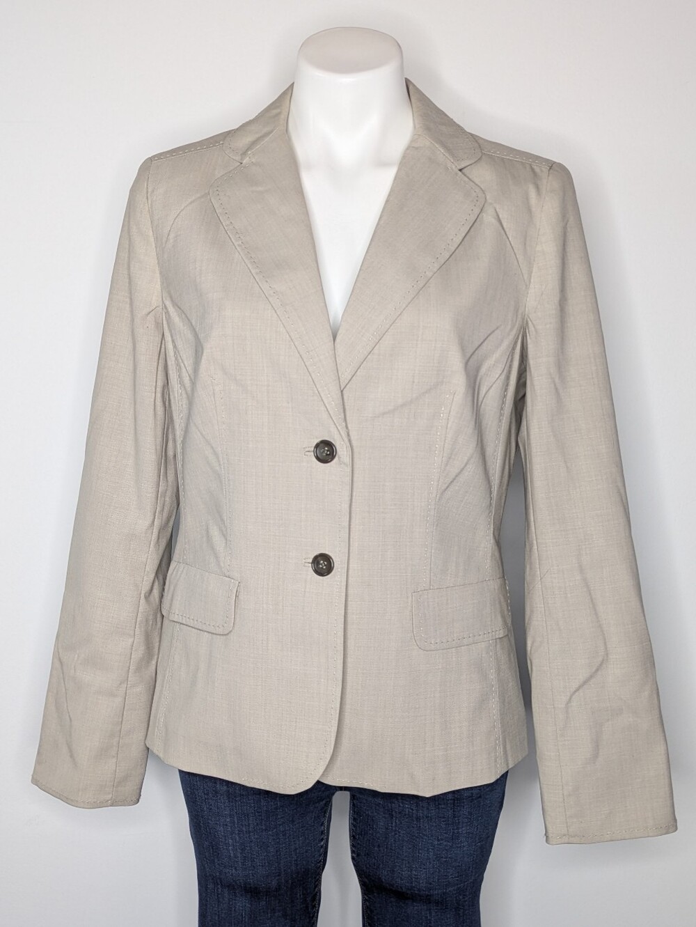Banana Republic Factory Cream Long Sleeve Button Up Professional Jacket 10